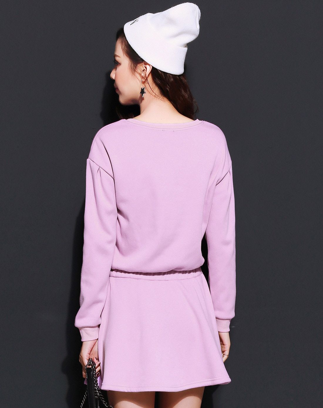 香芋色 斗牛犬刺绣收腰加绒连衣裙