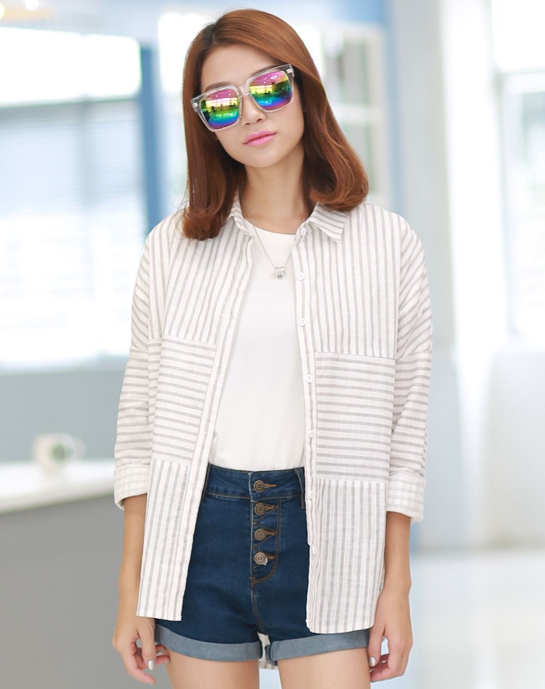 女款驼色条纹宽松款衬衫