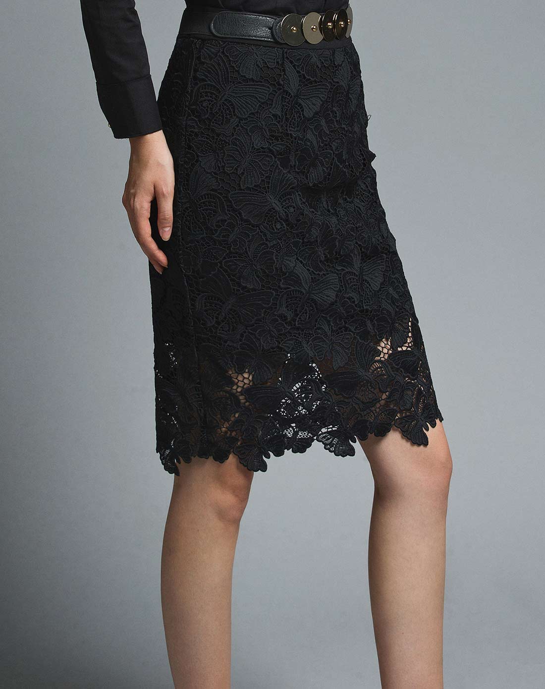 雅致黑时尚复古镂空合体蕾丝半裙