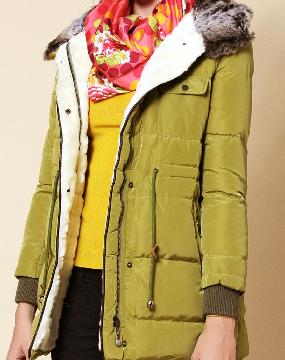 樱草绿高档超保暖白鸭绒羽绒服女