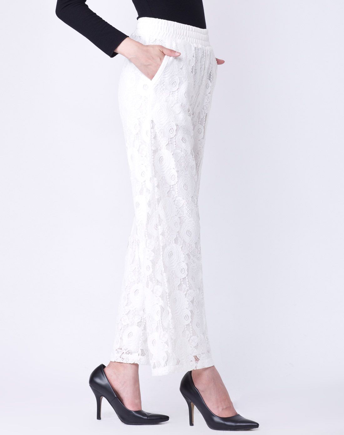 索菲丝尔裤子专场女款白色舒适蕾丝花纹时尚九分直筒裤ql5333619_唯品