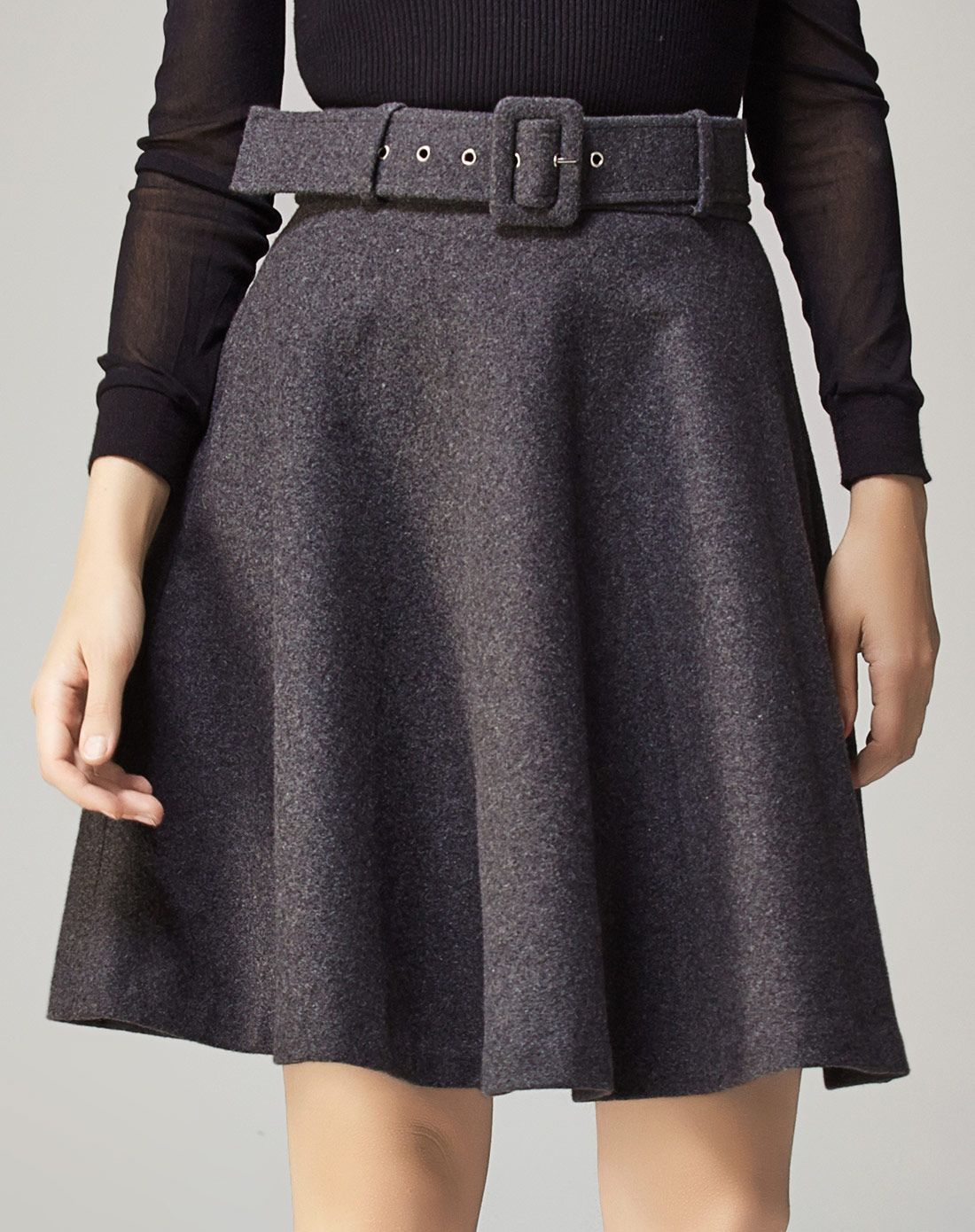 灰色时尚腰带立体百搭膝上裙