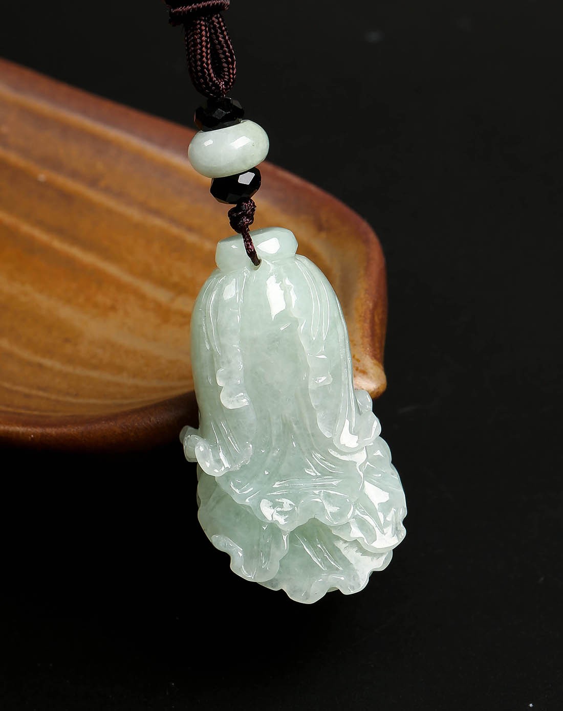 冰糯浅绿马上生财生菜a货翡翠挂件