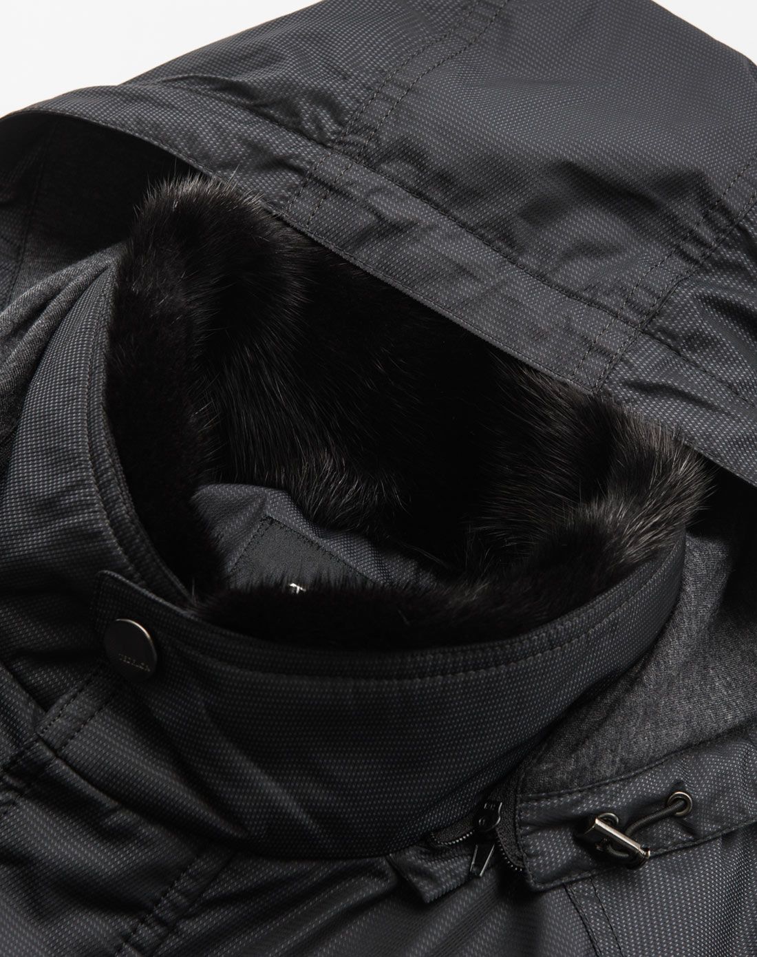 深灰色水貂毛领可脱卸兔毛内胆绵羊皮拼接尼克服