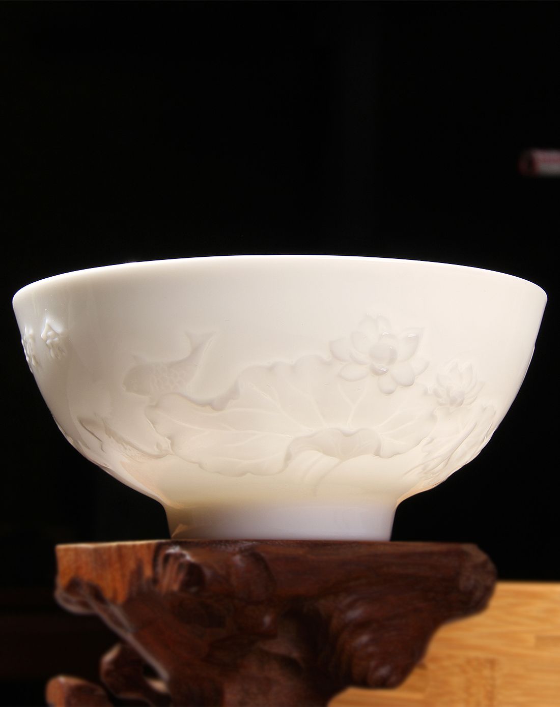 精品装 汉玉瓷碗 年年有鱼