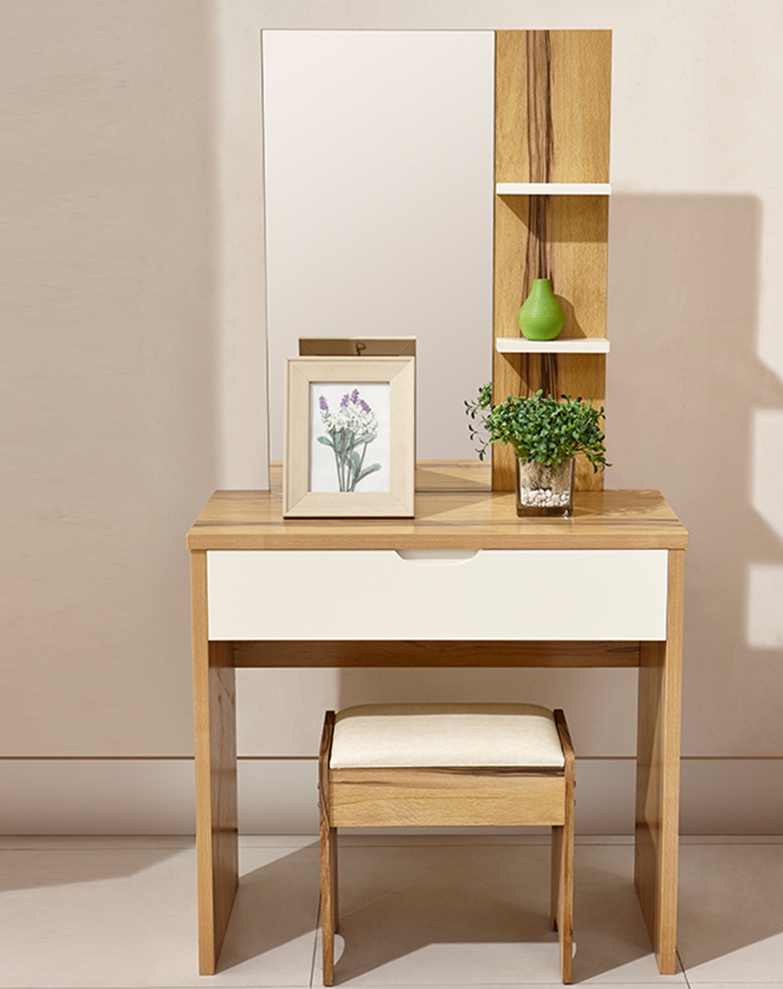 北欧简约梳妆台 送凳子